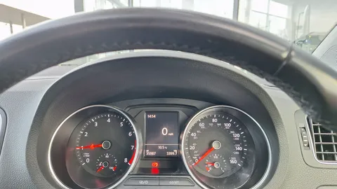 MM66TKA Volkswagen Polo 1.0 110 SEL 5dr Thumbnail #2