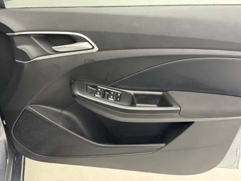 DU75NLE Mg Motor Uk Mg3 1.5 Hybrid SE 5dr Auto Thumbnail #16