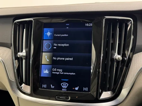 ST71HZP Volvo V60 2.0 B5P Cross Country 5dr AWD Auto Thumbnail #25