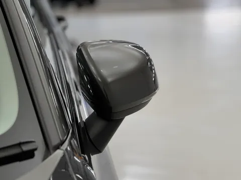 ST71HZP Volvo V60 2.0 B5P Cross Country 5dr AWD Auto Thumbnail #35