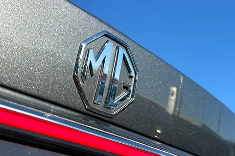 LJ74TGR Mg Motor Uk Hs 1.5 T-GDI Trophy 5dr Thumbnail #16