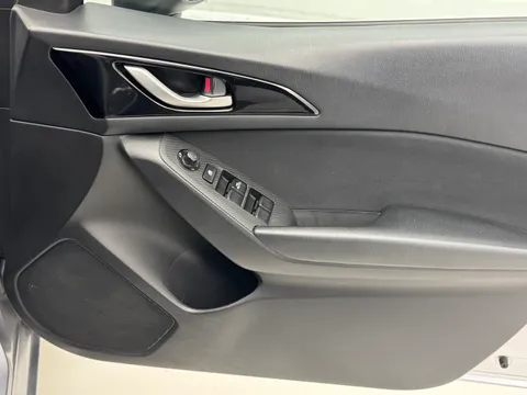 RO55RTB Mazda Mazda3 2.0 SE-L Nav 5dr Auto Thumbnail #21