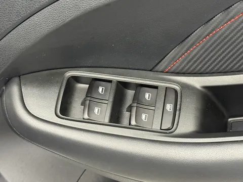 DY23HWW Mg Motor Uk Zs 1.0T GDi Exclusive 5dr DCT Thumbnail #23