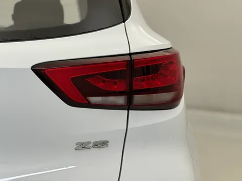 DY23HWW Mg Motor Uk Zs 1.0T GDi Exclusive 5dr DCT Thumbnail #33