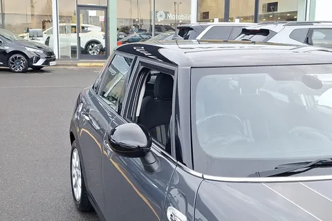 MH68JZK Mini Hatchback 2.0 Cooper S Classic II 5dr Thumbnail #26