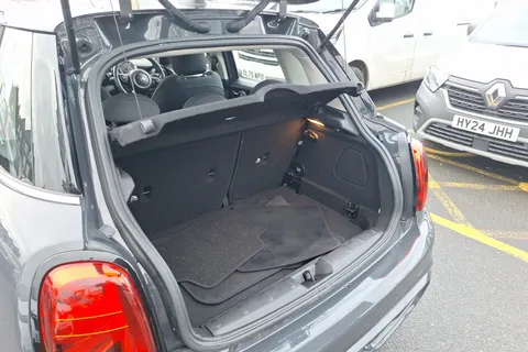 MH68JZK Mini Hatchback 2.0 Cooper S Classic II 5dr Thumbnail #19