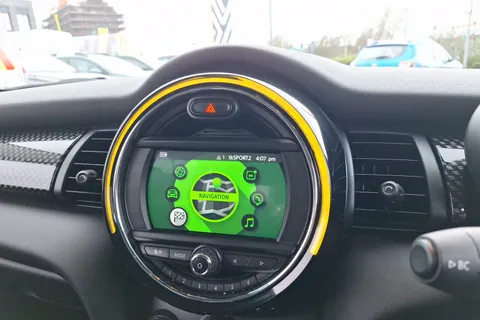 MH68JZK Mini Hatchback 2.0 Cooper S Classic II 5dr Thumbnail #37