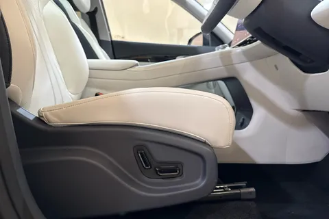 KR75LMU Geely Ex5 160kW Max 60kWh 5dr Auto Thumbnail #23