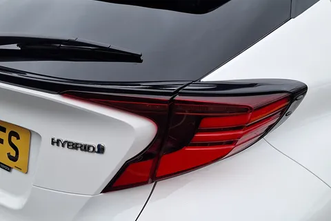 MK23LFS Toyota C-HR 1.8 Hybrid GR Sport 5dr CVT Thumbnail #18