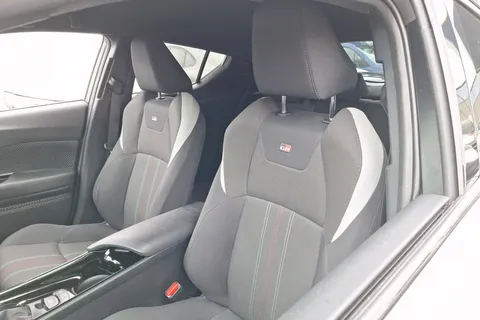 MK23LFS Toyota C-HR 1.8 Hybrid GR Sport 5dr CVT Thumbnail #28