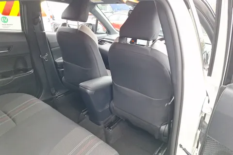MK23LFS Toyota C-HR 1.8 Hybrid GR Sport 5dr CVT Thumbnail #32