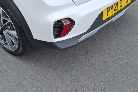 PY21OTG Kia Niro 1.6 GDi Hybrid 3 5dr DCT Thumbnail #16