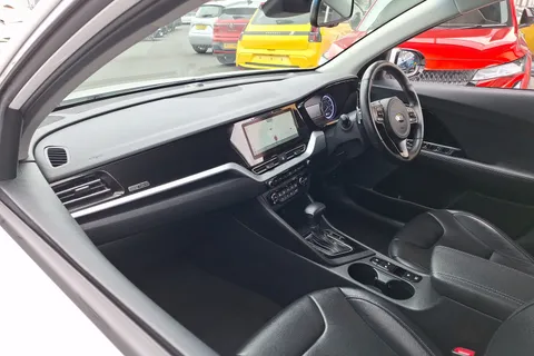 PY21OTG Kia Niro 1.6 GDi Hybrid 3 5dr DCT Thumbnail #18