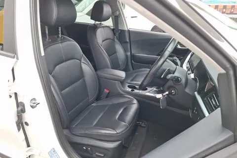 PY21OTG Kia Niro 1.6 GDi Hybrid 3 5dr DCT Thumbnail #22