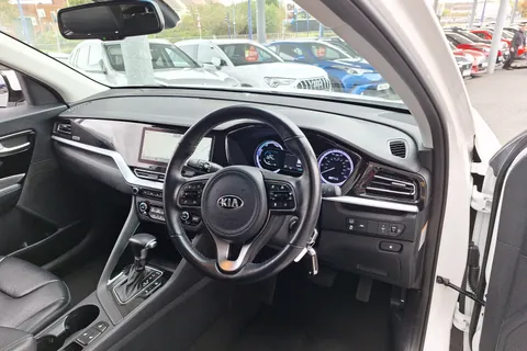 PY21OTG Kia Niro 1.6 GDi Hybrid 3 5dr DCT Thumbnail #33