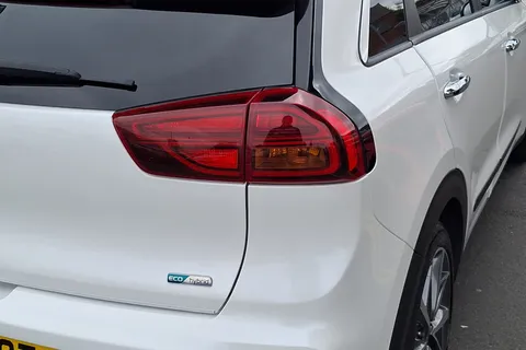 PY21OTG Kia Niro 1.6 GDi Hybrid 3 5dr DCT Thumbnail #37