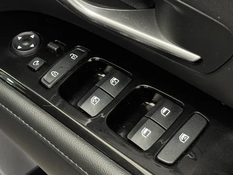 BF72GGA Hyundai Tucson 1.6 TGDi Hybrid 230 SE Connect 5dr 2WD Auto Thumbnail #18