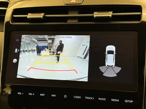 BF72GGA Hyundai Tucson 1.6 TGDi Hybrid 230 SE Connect 5dr 2WD Auto Thumbnail #24