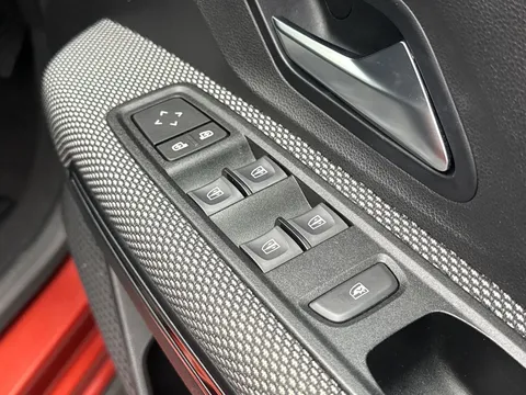 BD72YZR Dacia Jogger 1.0 TCe Extreme SE 5dr Thumbnail #23