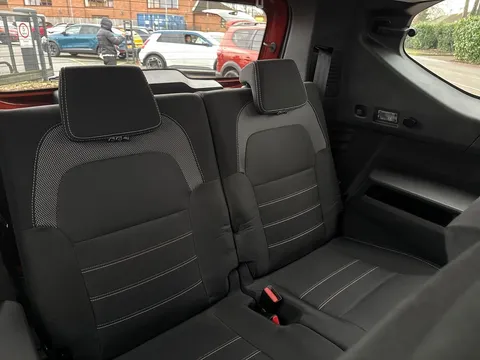 BD72YZR Dacia Jogger 1.0 TCe Extreme SE 5dr Thumbnail #24