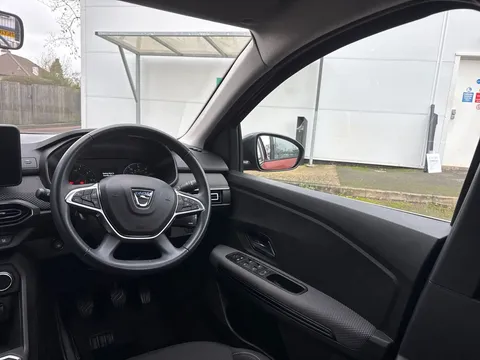BD72YZR Dacia Jogger 1.0 TCe Extreme SE 5dr Thumbnail #26