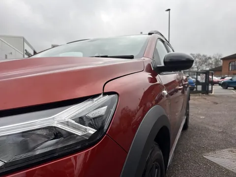 BD72YZR Dacia Jogger 1.0 TCe Extreme SE 5dr Thumbnail #31