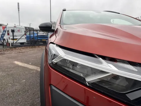 BD72YZR Dacia Jogger 1.0 TCe Extreme SE 5dr Thumbnail #32