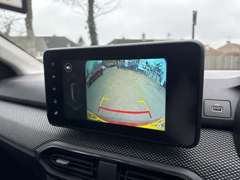 BD72YZR Dacia Jogger 1.0 TCe Extreme SE 5dr Thumbnail #6