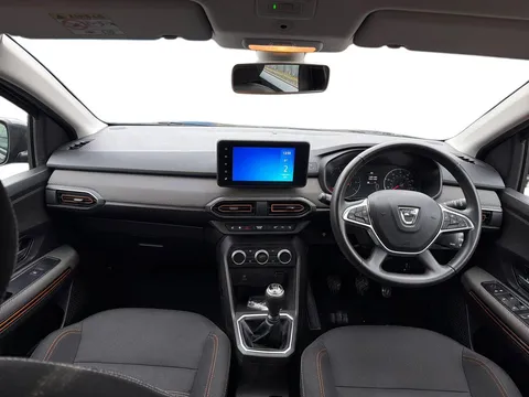 DL72MWU Dacia Sandero Stepway 1.0 TCe Prestige 5dr Thumbnail #11