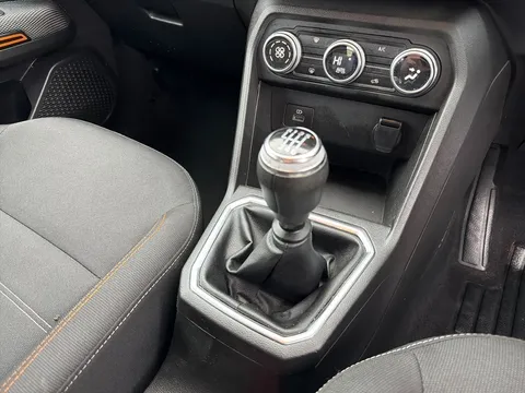 DL72MWU Dacia Sandero Stepway 1.0 TCe Prestige 5dr Thumbnail #13