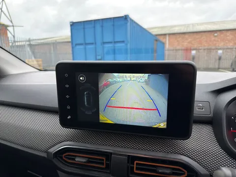 DL72MWU Dacia Sandero Stepway 1.0 TCe Prestige 5dr Thumbnail #16