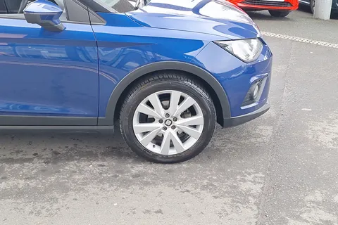 YM69NLT SEAT Arona 1.0 TSI SE Technology [EZ] 5dr Thumbnail #5