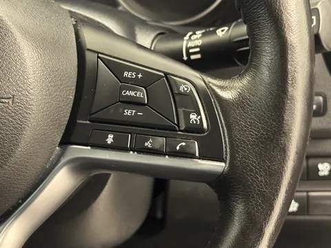 DG22LYY Nissan LEAF 110kW N-Connecta 40kWh 5dr Auto Thumbnail #22