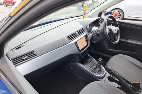 YM69NLT SEAT Arona 1.0 TSI SE Technology [EZ] 5dr Thumbnail #30