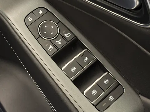 OW74XRV Nissan Qashqai 1.5 E-Power Tekna 5dr Auto Thumbnail #21