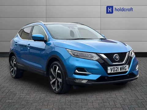 VO21WRG Nissan Qashqai 1.3 DiG-T N-Motion 5dr Thumbnail #2