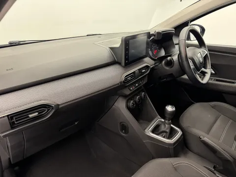 DN22KHB Dacia Sandero 1.0 TCe Bi-Fuel Comfort 5dr Thumbnail #12