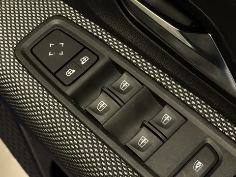 DN22KHB Dacia Sandero 1.0 TCe Bi-Fuel Comfort 5dr Thumbnail #18