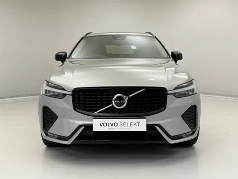 DP72HHC Volvo XC60 2.0 B5P Ultimate Dark 5dr AWD Geartronic Thumbnail #5