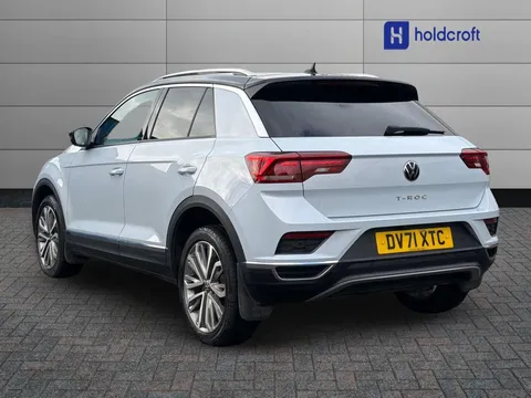 DV71XTC Volkswagen T-Roc 1.5 TSI EVO SEL 5dr DSG Thumbnail #3