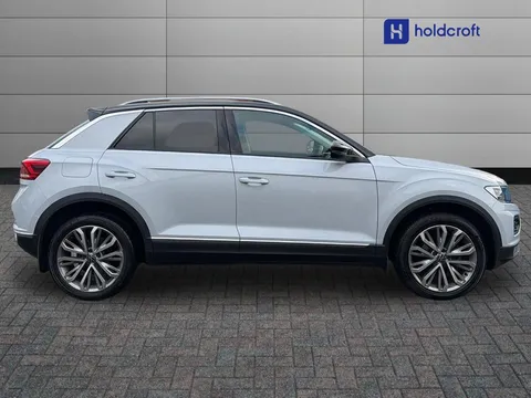 DV71XTC Volkswagen T-Roc 1.5 TSI EVO SEL 5dr DSG Thumbnail #6