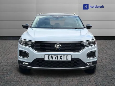 DV71XTC Volkswagen T-Roc 1.5 TSI EVO SEL 5dr DSG Thumbnail #8