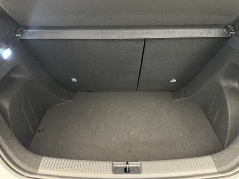 DU75NLA Mg Motor Uk Mg3 1.5 SE 5dr Thumbnail #11