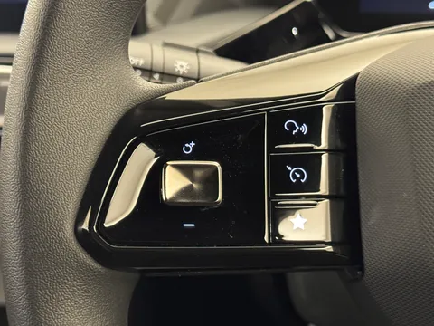 DU75NLA Mg Motor Uk Mg3 1.5 SE 5dr Thumbnail #20