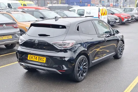 EK74BKG Renault Clio 1.0 TCe 90 Esprit Alpine 5dr Thumbnail #24