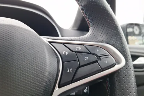 EK74BKG Renault Clio 1.0 TCe 90 Esprit Alpine 5dr Thumbnail #34