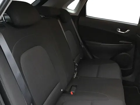 DE22UZV Hyundai Kona 1.0 TGDi 48V MHEV Premium 5dr Thumbnail #9