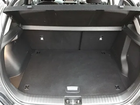 DE22UZV Hyundai Kona 1.0 TGDi 48V MHEV Premium 5dr Thumbnail #16