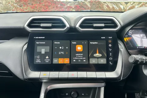 LE74NXC Mg Motor Uk Zs 1.5 Hybrid+ Trophy 5dr Auto Thumbnail #33