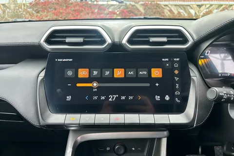 LE74NXC Mg Motor Uk Zs 1.5 Hybrid+ Trophy 5dr Auto Thumbnail #34